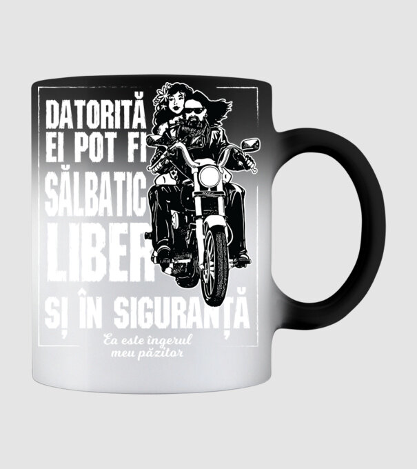 datorită ei pot fi sălbatic, liber și în siguranță - ea este îngerul meu păzitor model negru pe tricou