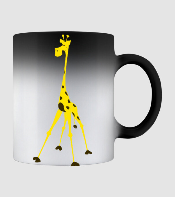 Giraffe model negru pe tricou