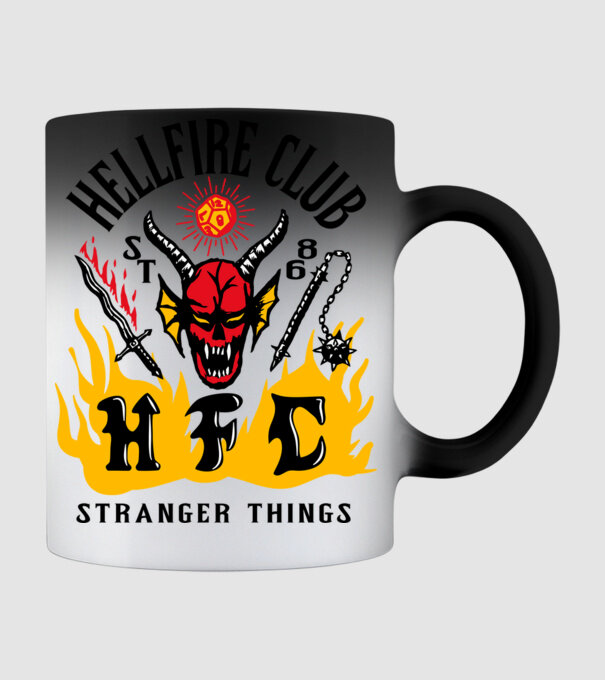 hellfire club 86 stranger things model negru pe tricou