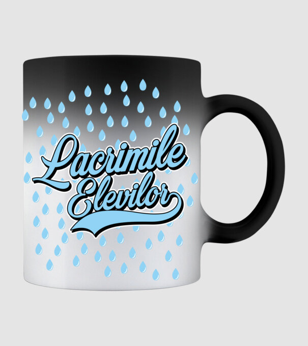 Lacrimile elevilor model negru pe tricou