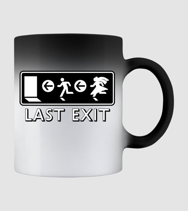 Last Exit model negru pe tricou