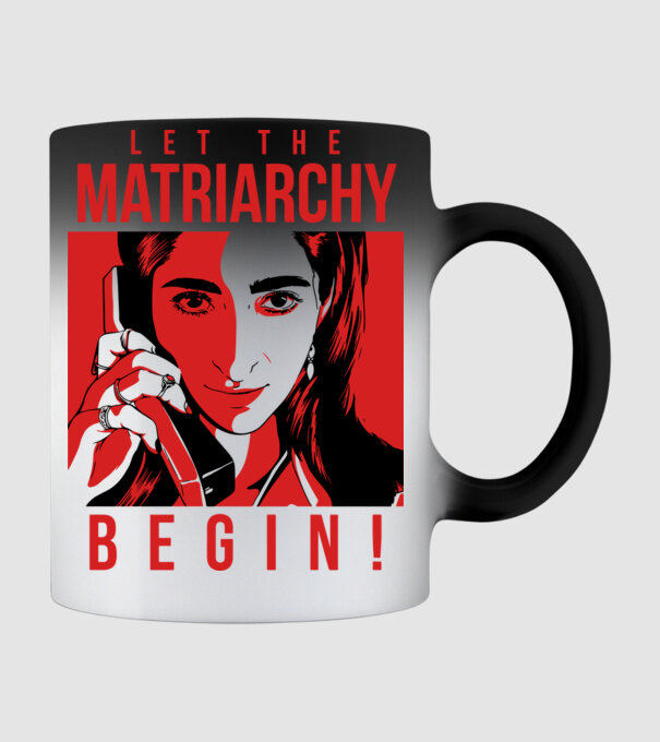 let the matriarchy begin model negru pe tricou