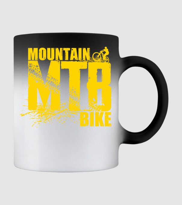 MTB model negru pe tricou