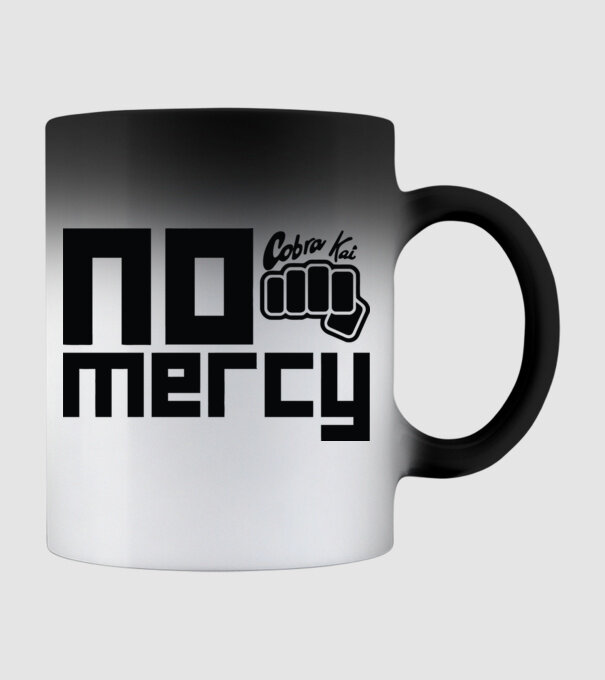 No mercy cobra kai model negru pe tricou