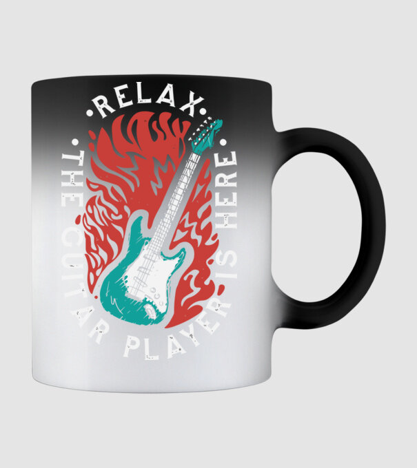 Relax model negru pe tricou