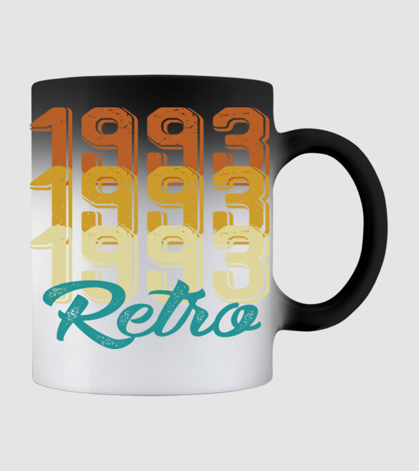 Retro 1993 model negru pe tricou