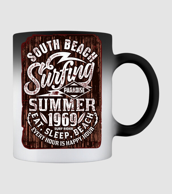 South Beach model negru pe tricou