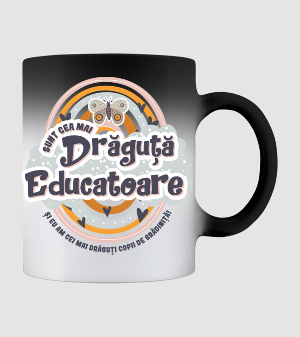 Sunt cea mai drăguță educatoare! model negru pe tricou