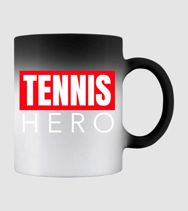 TENNIS HERO model negru pe tricou