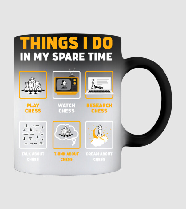 Things I do in my spare time model negru pe tricou
