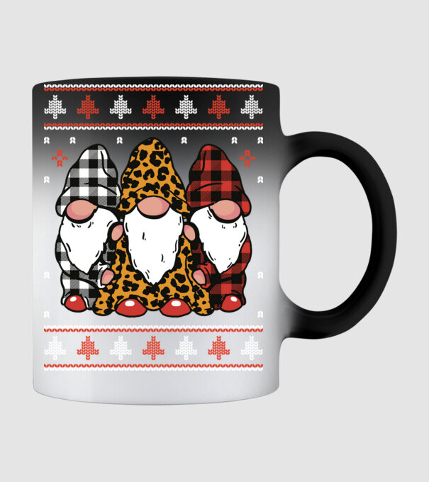 Ugly sweater gnomes model negru pe tricou