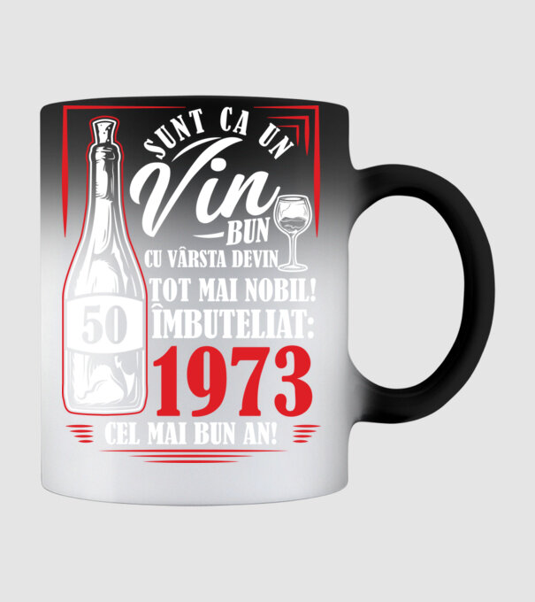 Un Vin Bun 1975 - Negru model negru pe tricou