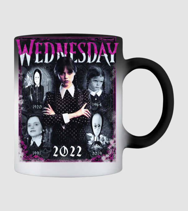 WEDNESDAY ADDAMS multi all time model negru pe tricou