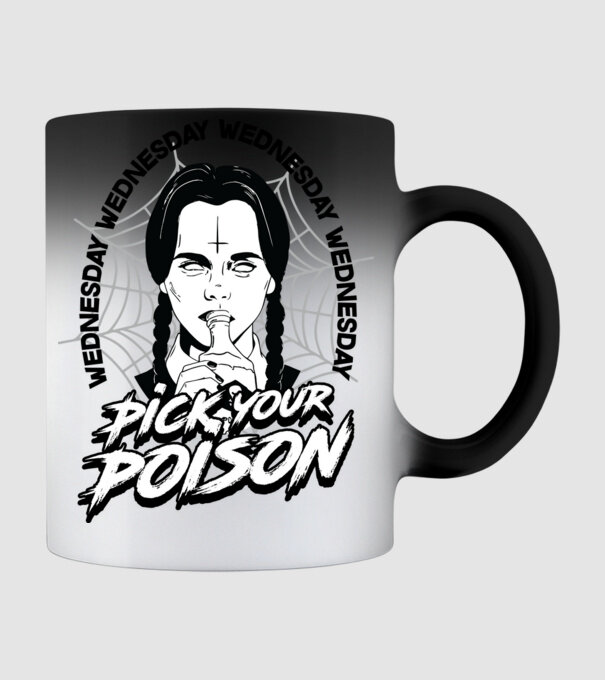 WEDNESDAY Pick your poison model negru pe tricou