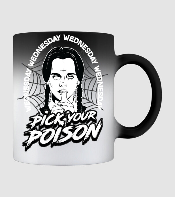 WEDNESDAY Pick your poison model negru pe tricou