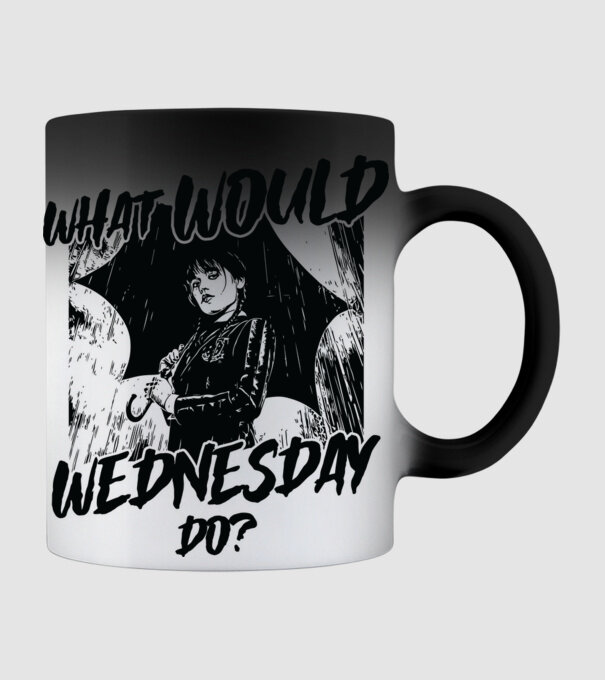 What would Wednesday do model negru pe tricou