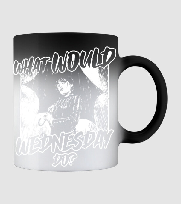 What would Wednesday do model negru pe tricou