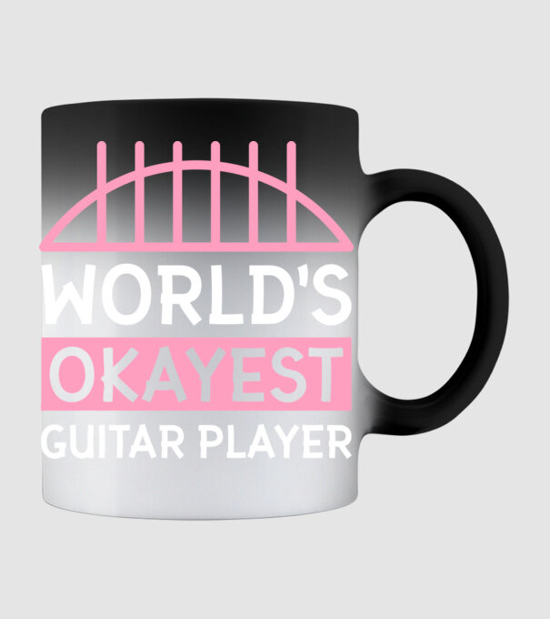 World's okayest guitar player model negru pe tricou