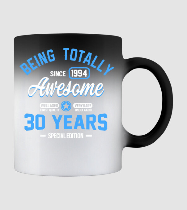 Being totally awesome 30 model negru pe tricou