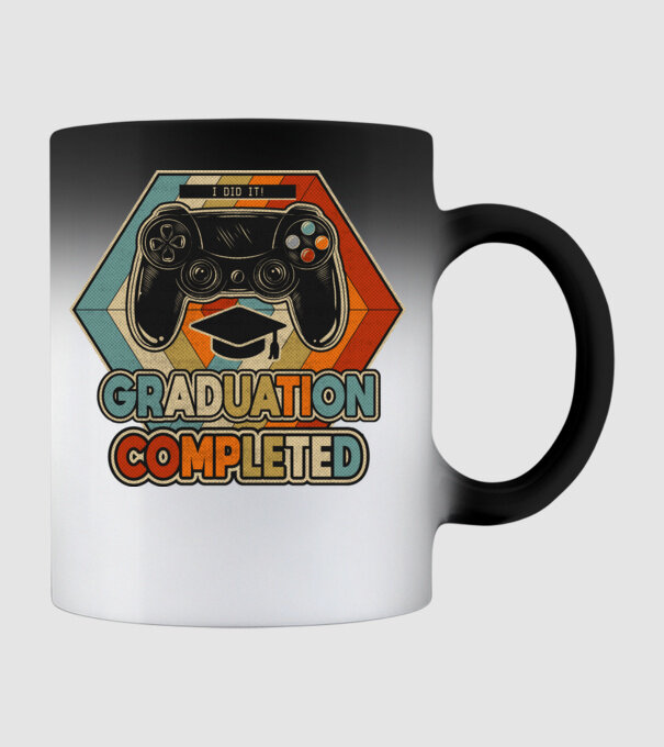 Graduatuion completed retro model negru pe tricou