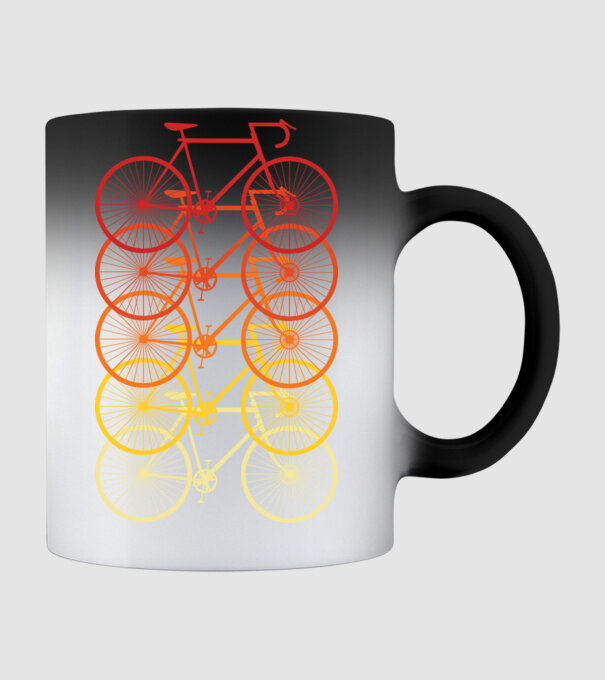 Retro Bike model negru pe tricou