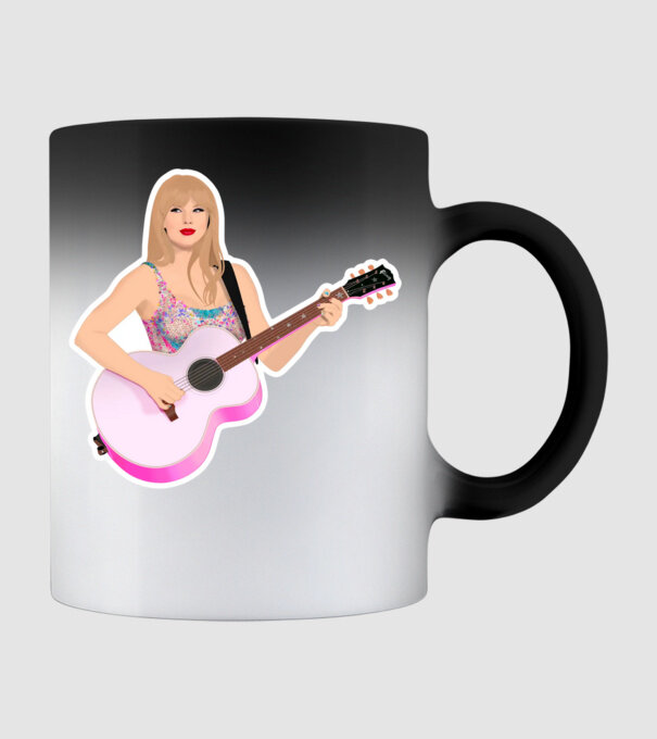 Taylor Swift pink model negru pe tricou