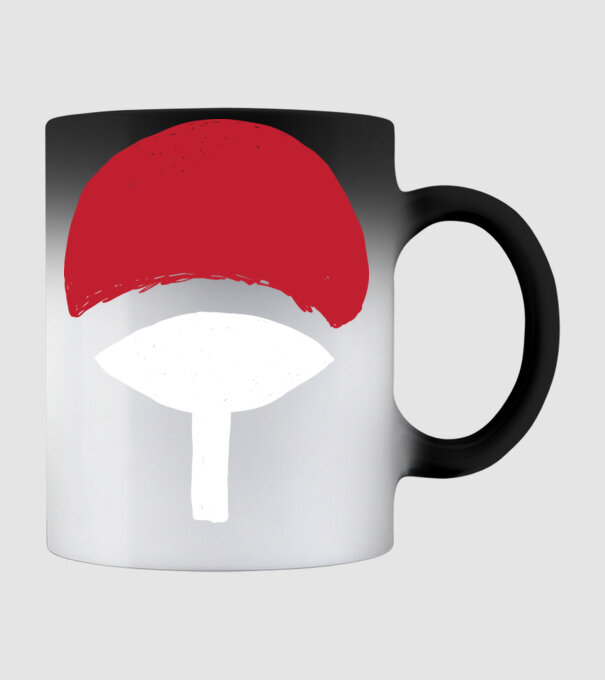 Uchiha logo model negru pe tricou