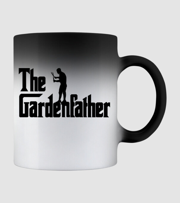 The Gardenfather model negru pe tricou