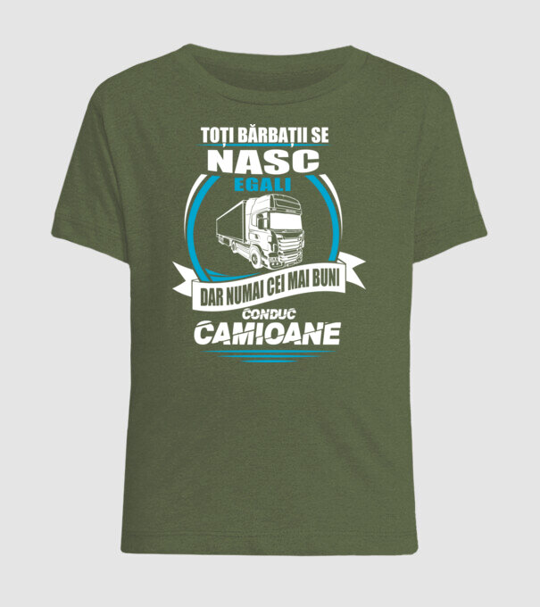 Toți bărbații se nasc egali camioane model kaki pe tricou