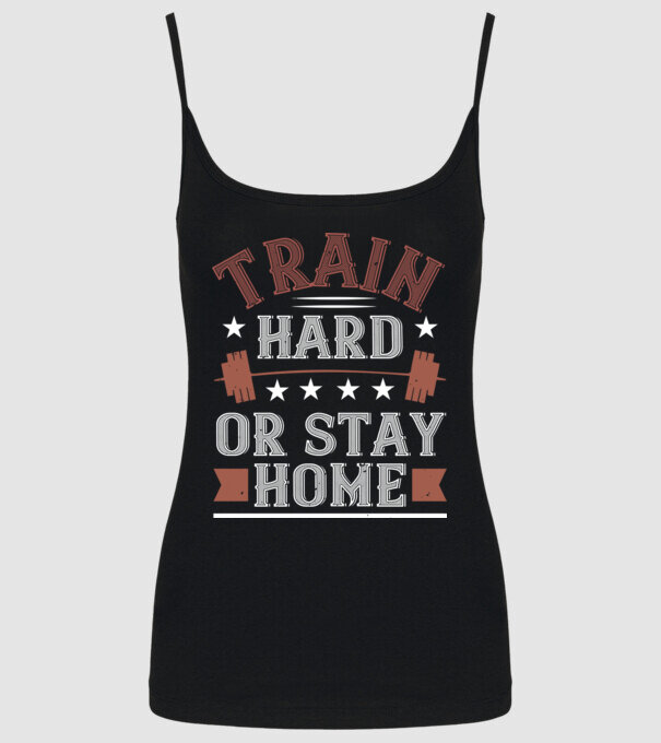 Train Hard model negru pe tricou