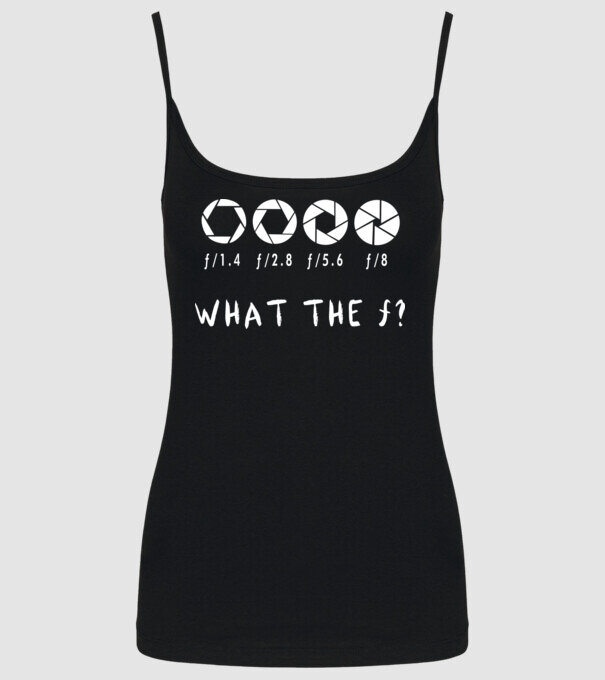 what the f model negru pe tricou
