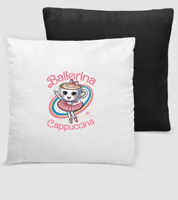 Ballerina Cappuccina model negru pe tricou