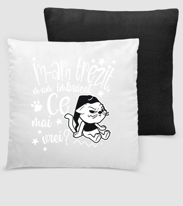 Ce mai vrei? model negru pe tricou