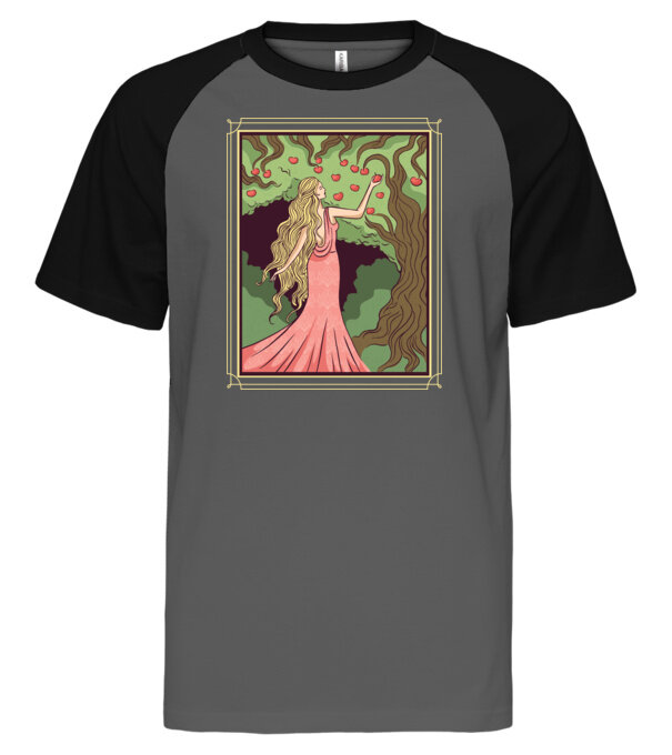  model  pe tricou