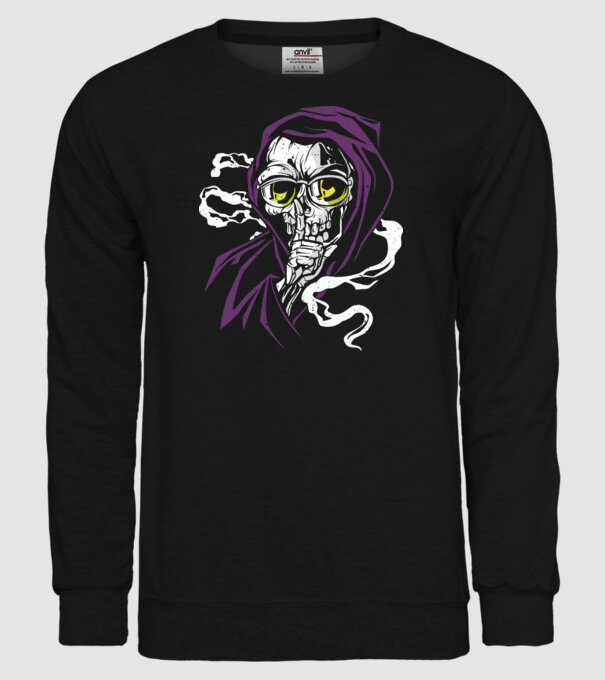 Ucigaș tăcut model negru pe tricou