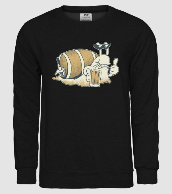 Melc cu bere model negru pe tricou