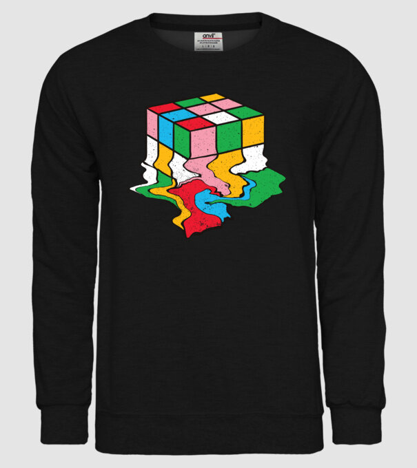 Cub Rubik topindu-se model negru pe tricou