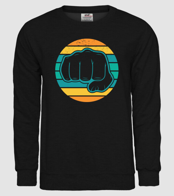 Pumn Retro model negru pe tricou