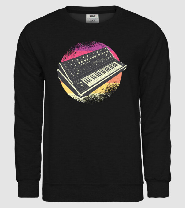Sintetizator retro model negru pe tricou