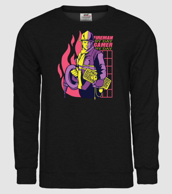Pompier ziua, Gamer noaptea model negru pe tricou