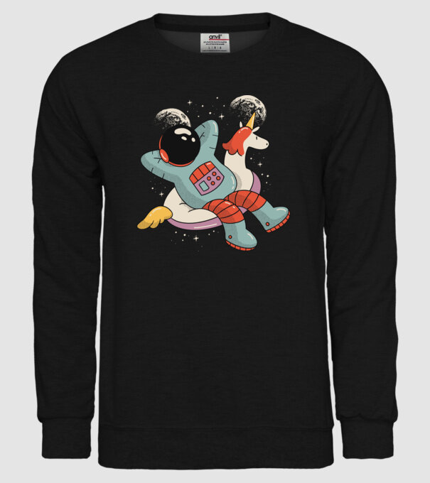 Odihnă Astronaut model negru pe tricou