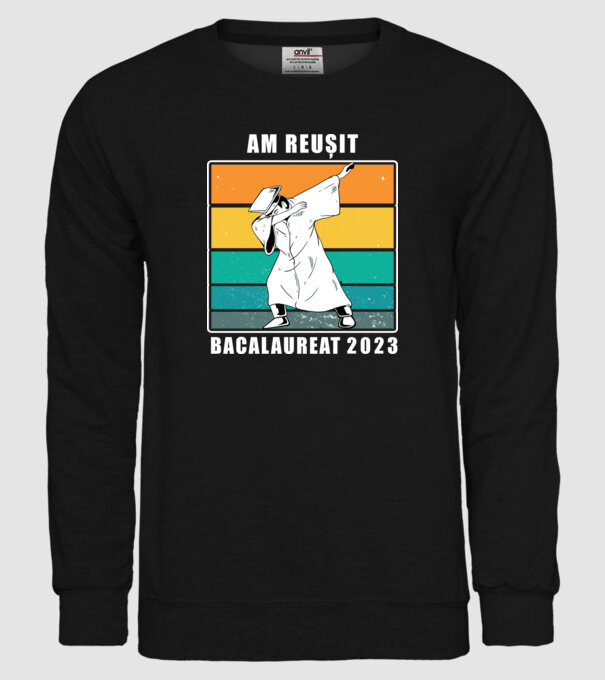 Am reușit 2023 model negru pe tricou