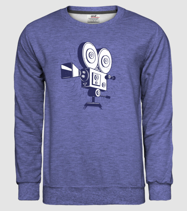 Camera video retro Vintage model albastru jeanși pe tricou