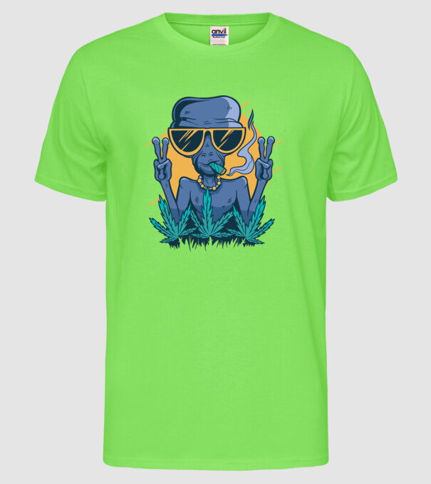 Alien drogat model verde neon pe tricou