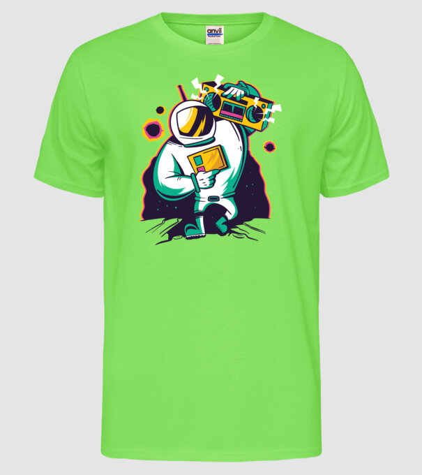 Astronaut cu casetofon model verde neon pe tricou