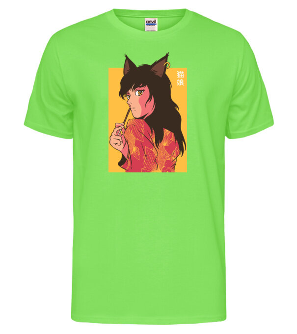  model  pe tricou
