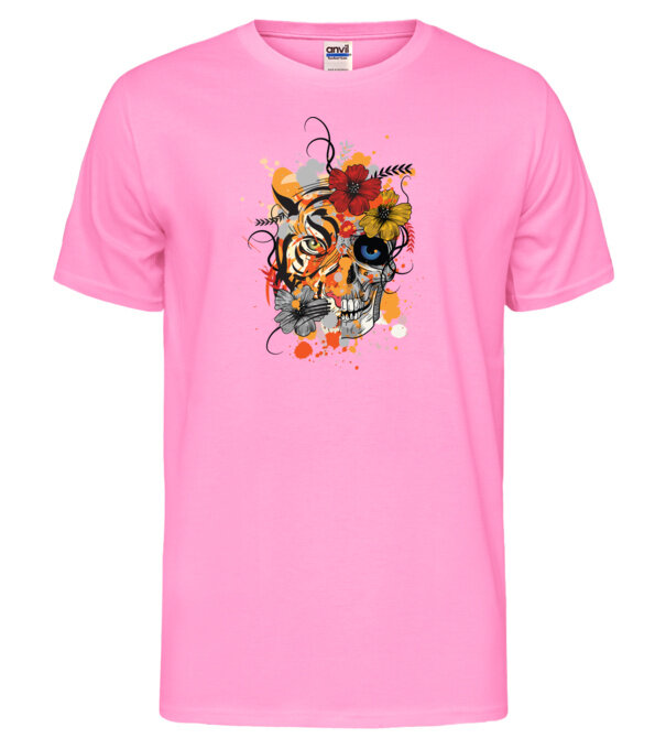  model  pe tricou