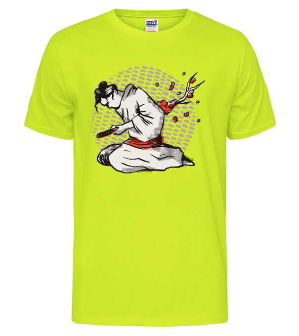  model  pe tricou