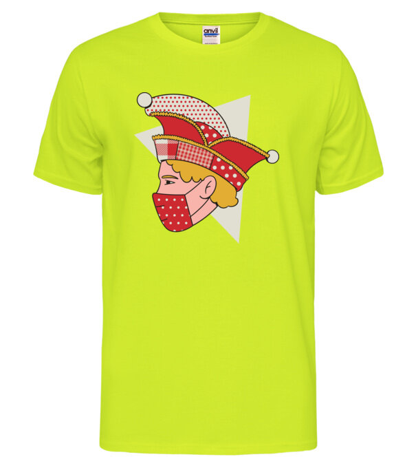  model  pe tricou