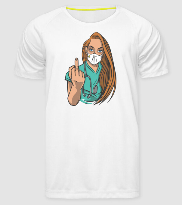 Asistentă medicală arată degetul model alb pe tricou